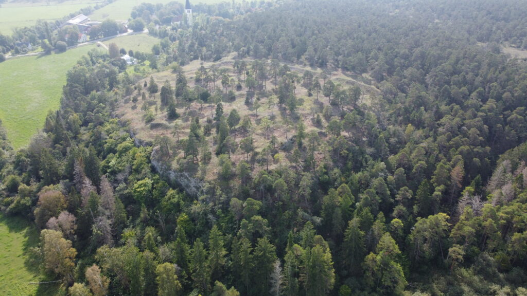 Lindebergets östra borg, Hemse (Gotland)